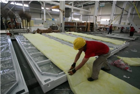 A-grade fireproof insulation layers in expandable container house walls and roof