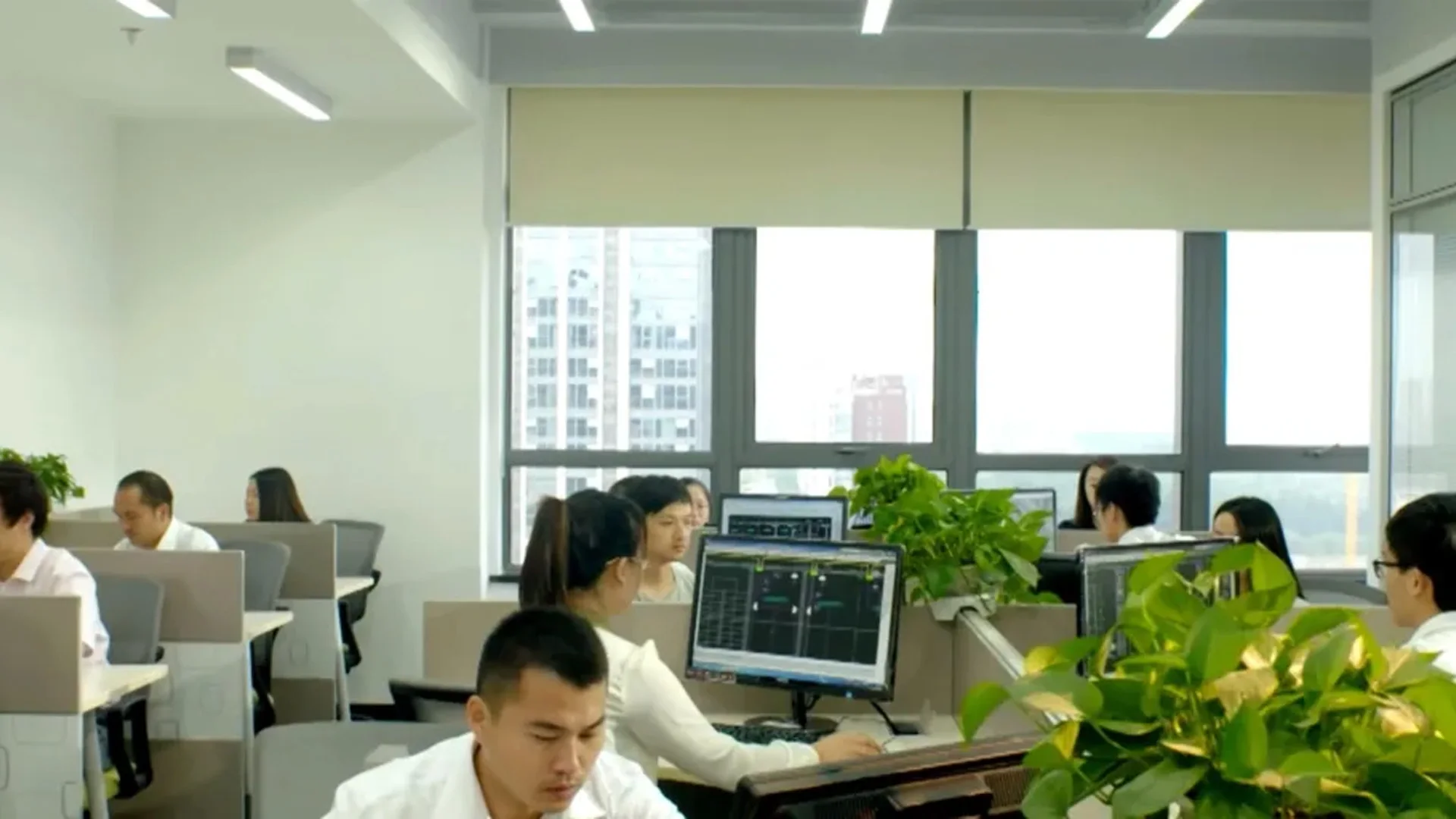 gs-housing-2013-national-expansion In 2013, GS Housing expanded production bases nationwide, strengthening production capacity and regional service capabilities.