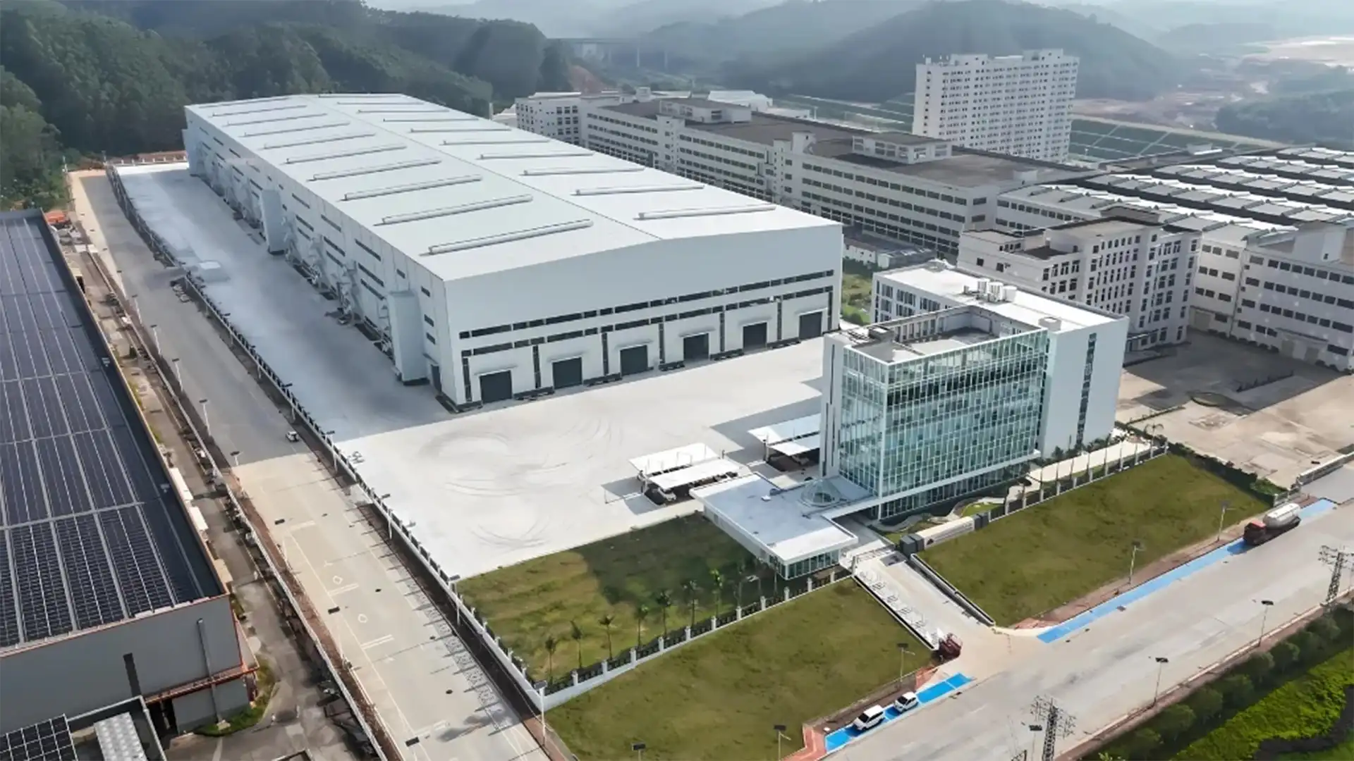 gs-housing-2024-dongfang-company-expandable-container In 2024, GS Housing established Guangdong Oriental GS Residential Technology Industrial Co., Ltd. (MIC) with an investment of 100.4 million RMB and launched a new trending product — the Expandable Modular Unit.