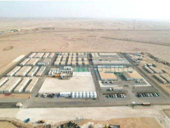 Compact steel unit expanding into full living quarter