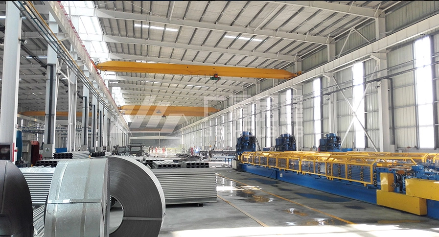 Expandable container house factory production line with galvanized steel structure assembly