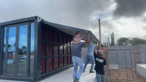 Aruba Expandable Container House Project--GS Housing 4 Expandable container house installation in Aruba with 20ft modular units on-site assembly (4)